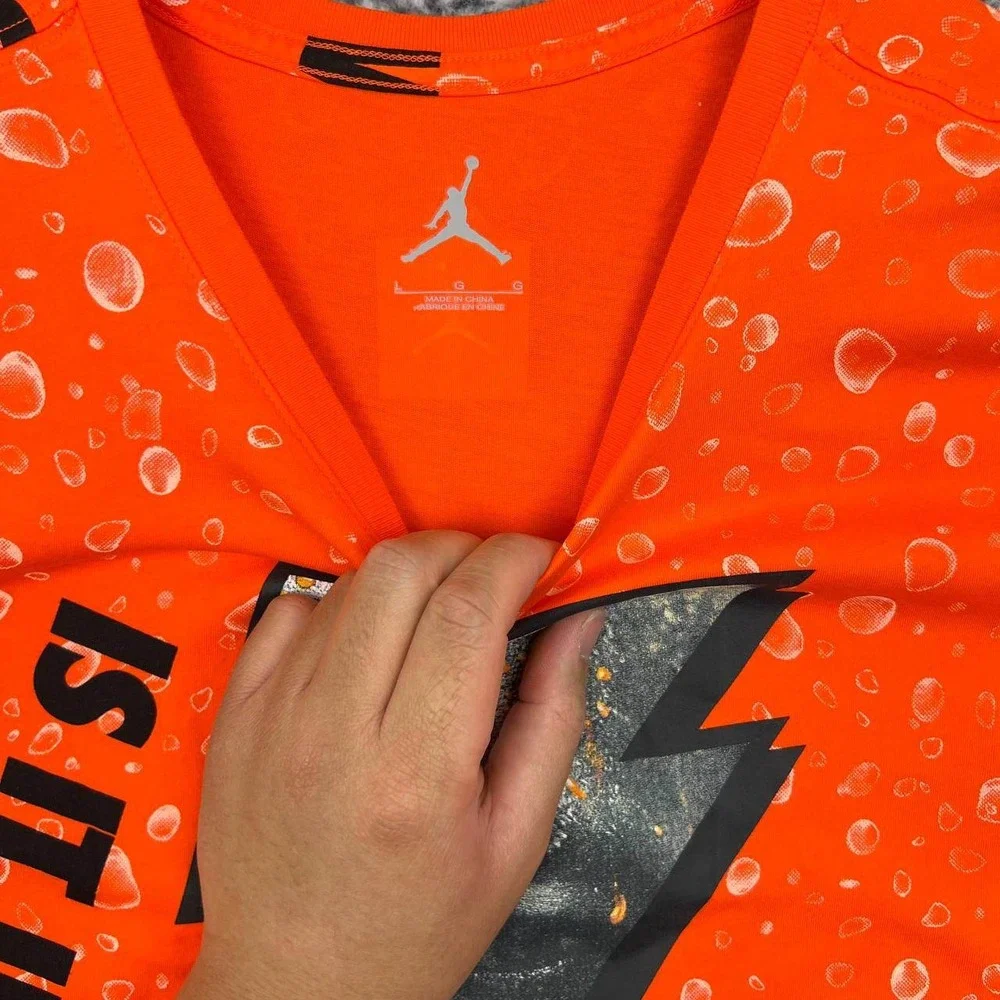 Gatorade‎ x Air Jordan Shirt Men Large Orange Jumpman Short Sleeve Crew Neck New